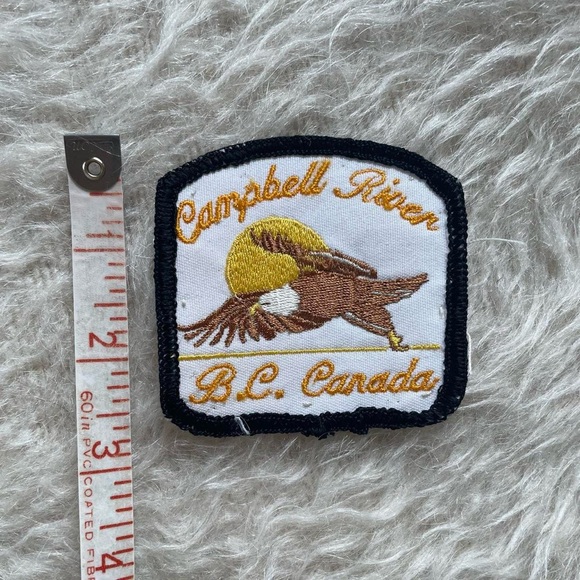VINTAGE CAMPBELL RIVER PATCH - Picture 2 of 3